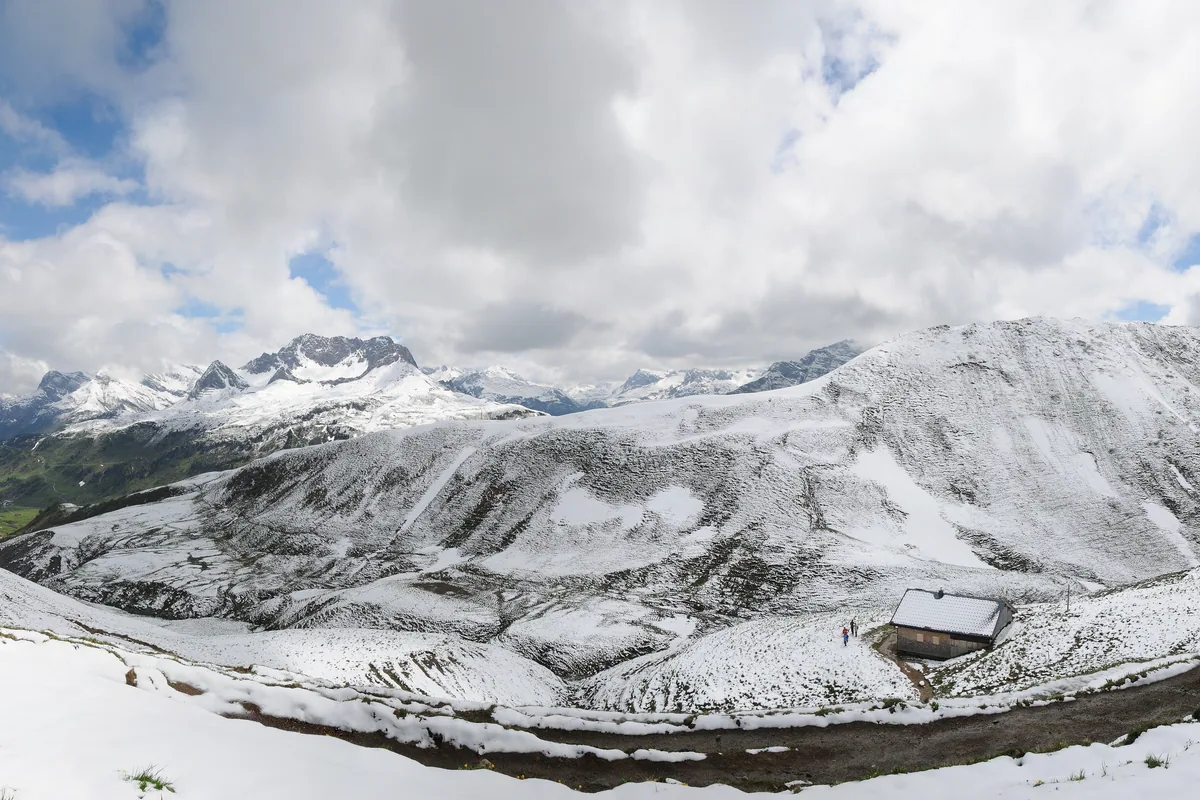 Sfeerbeeld van de Oostenrijkse Alpen – De Betovering van de Mooiste Skigebieden in Oostenrijk