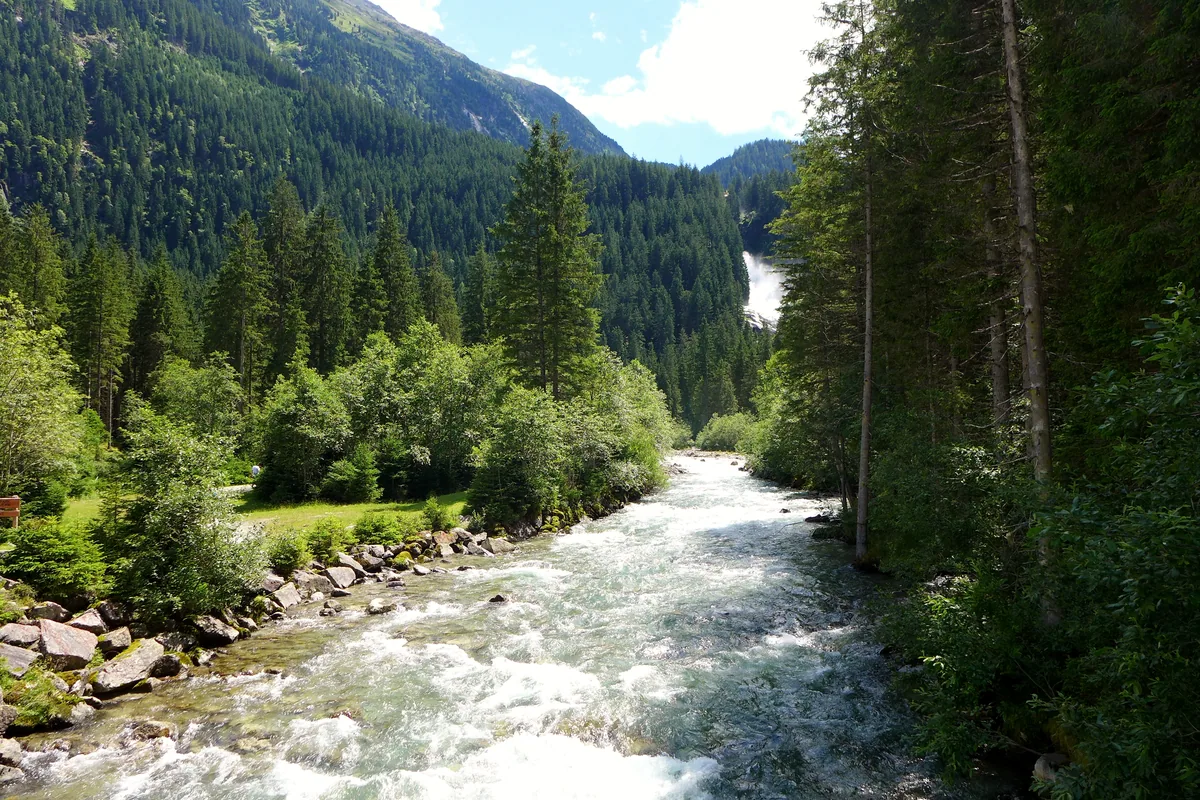 De watervallen van krimml — Tirol Uitzicht over de watervallen van Krimml – Tirol