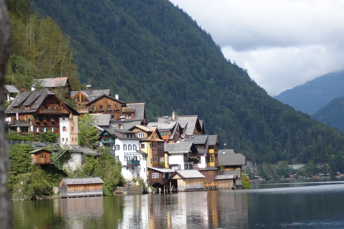 Sfeerbeeld van Hallstatt – Hallstatt in de herfst: waarom nu de beste tijd is